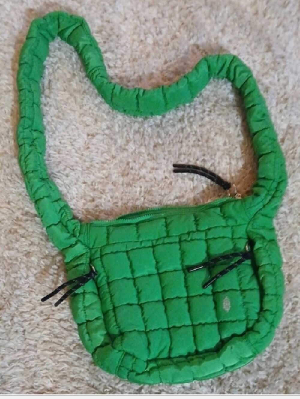 NWOT FREE PEOPLE MVMT QUILTED BAG